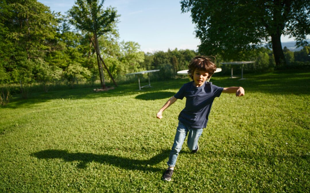 Top Trends in Outdoor Living: Artificial Grass Installation, Synthetic Turf Solutions, and What Fake Grass Valencia Experts Recommend